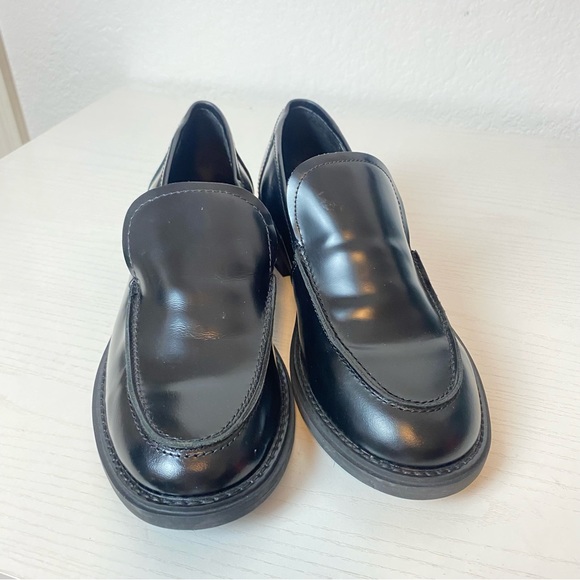 Steve Madden Larusso Patent Leather Loafers in Black Size 7.5 - Picture 3 of 6
